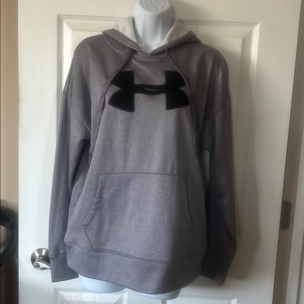 Under Armour light purple Hoodie with dark purple Emblem